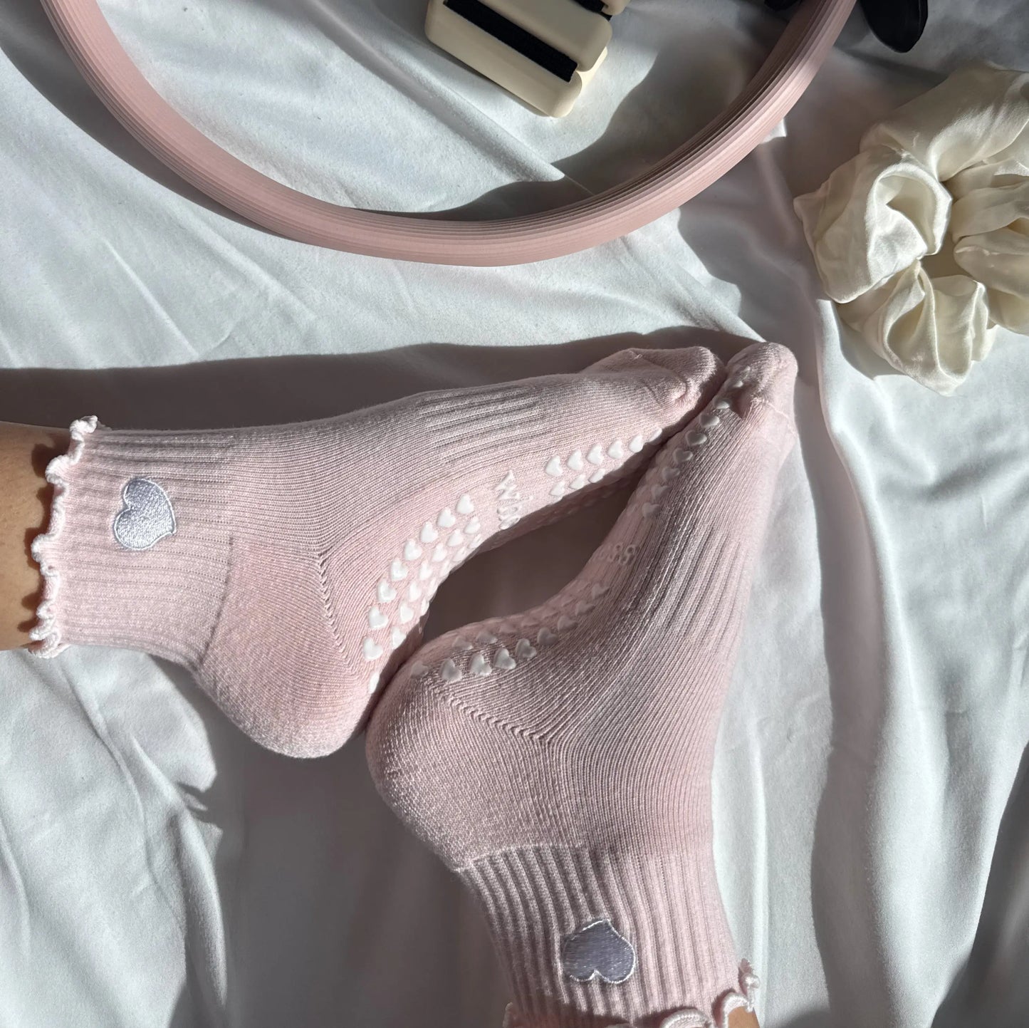 grip socks
Pilates socks
Grippy socks
Grippy pilates socks
Yoga grip socks